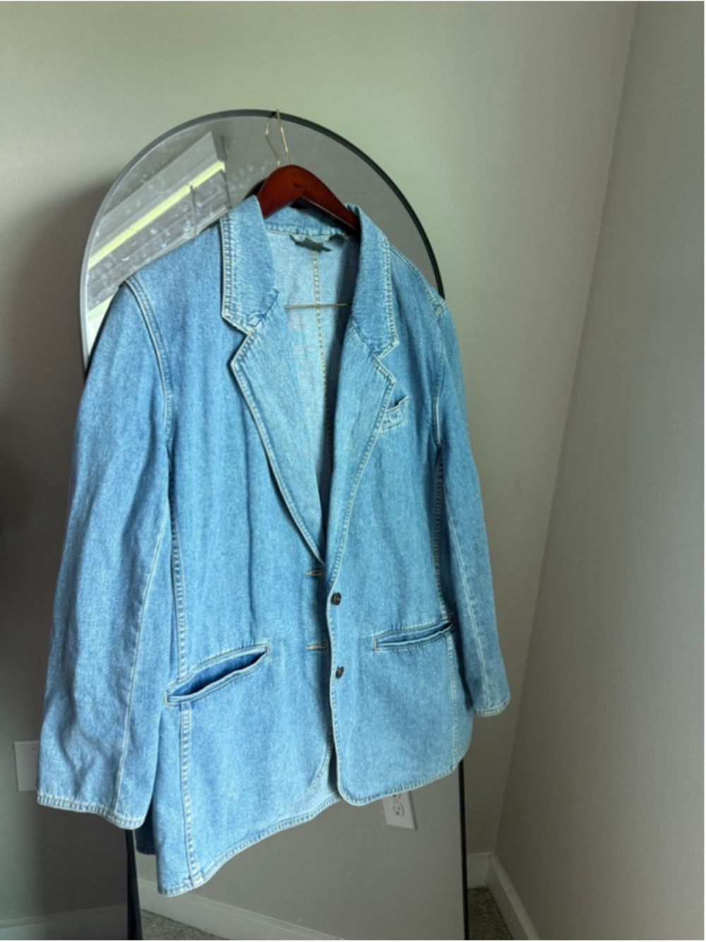 VINTAGE LIZWEAR LIZ
CLAIBORNE Oversized Denim
Blazer Jacket Barn Western Boho 14